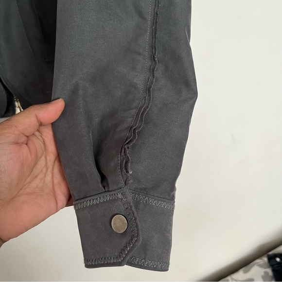 Unique spring jacket - Picture 9 of 15